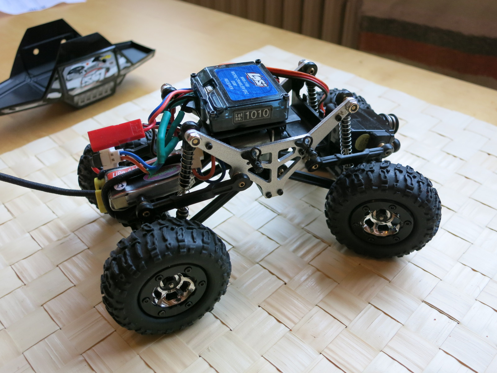 Team Losi Micro Crawler without body